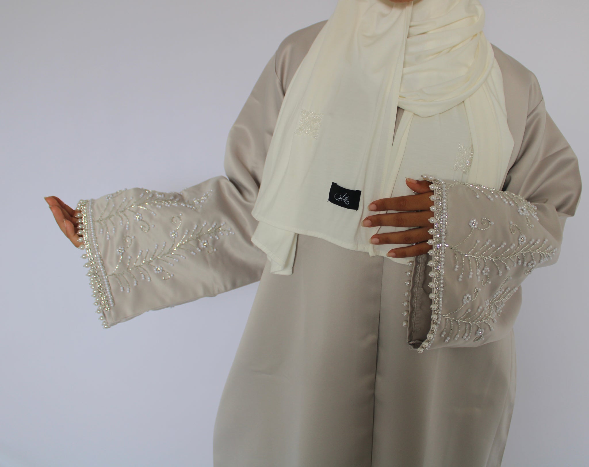 Abaya De Fête Neuve Sans étiquettes - Taille Unique - Style élégant
